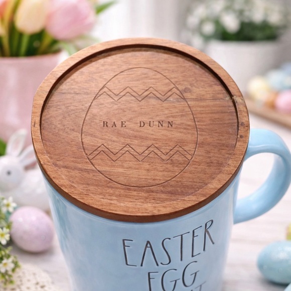 Rae Dunn “EASTER EGG HUNT” Blue Mug With Wooden Lid – Easter Kitchen - Picture 2 of 2